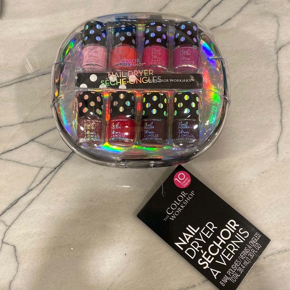 The Color Workshop Nail Dryer and Polish